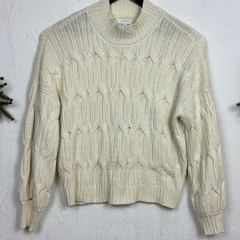 New Directions Cozy Cream Cable Knit SweaterSize XL